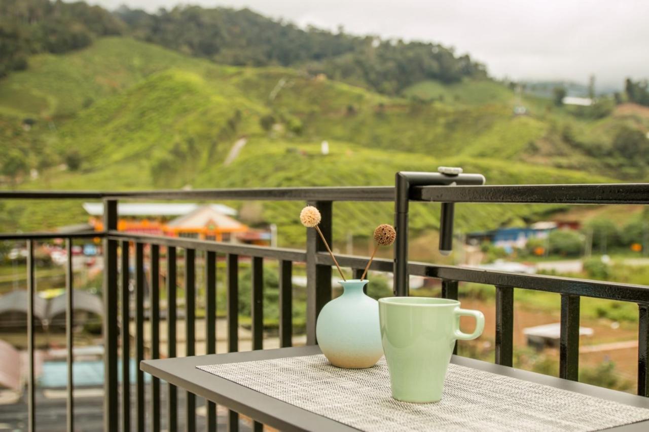 Gorgeous Sunset & Tea Plantation View-Premium Hotel Bed Kampung Kuala Terla Exteriör bild